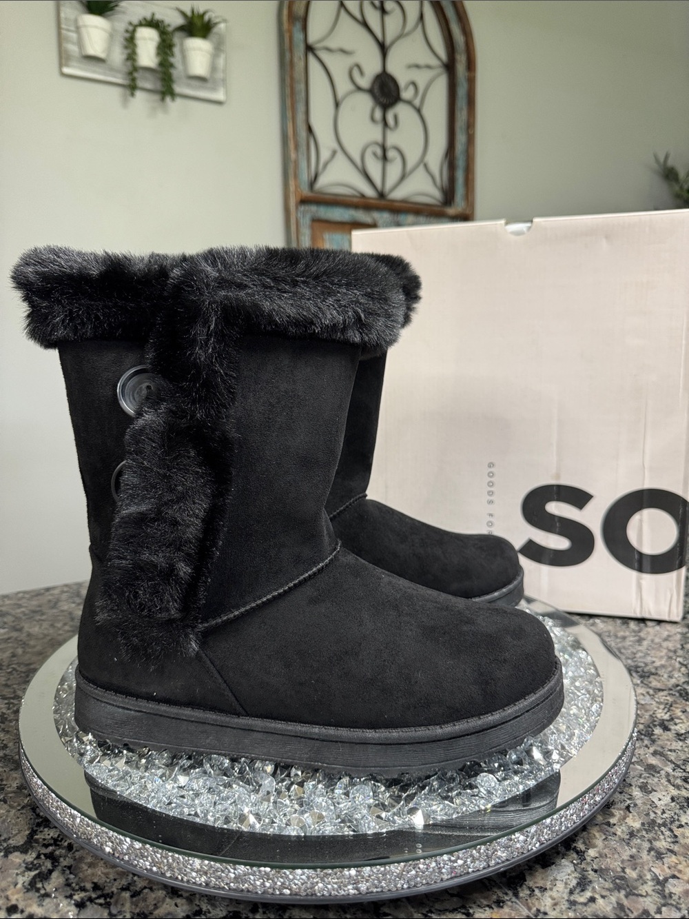 SO Abigail Black mid calf faux Suede Faux-Fur Button Winter Boots  NEW 9